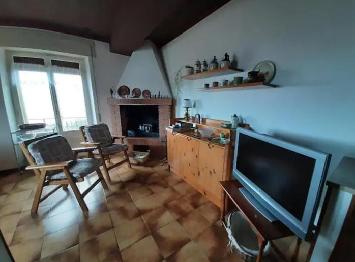 Warm, Nice & Amazing Lake-View Apartment San Zeno di Montagna Exterior foto